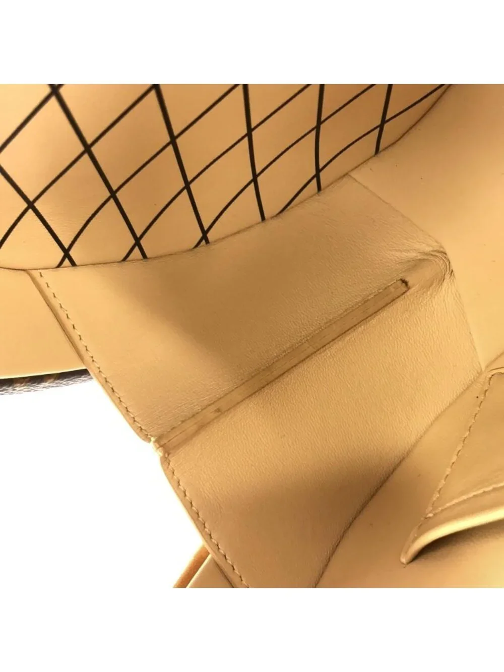 Louis Vuitton Monogram Petite Boite Chapeau